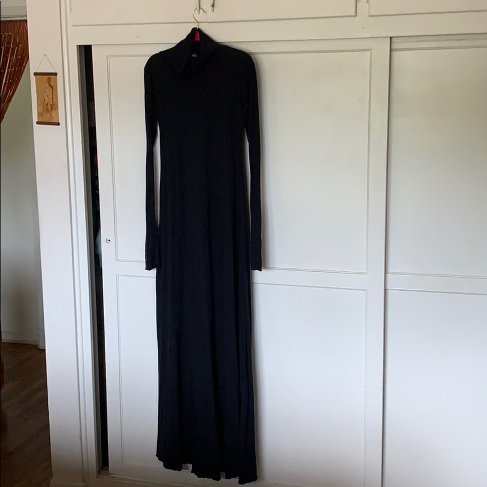 Mark and Estel jersey cotton maxi turtleneck dress